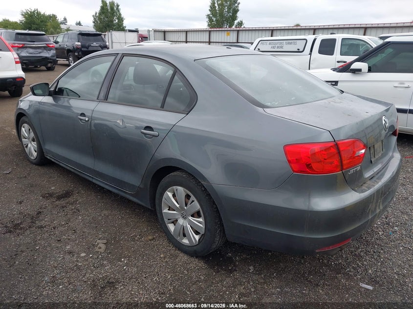 Vin: 3vw1k7aj1cm333899, lot: 46568190, volkswagen jetta 2.0l s 20123