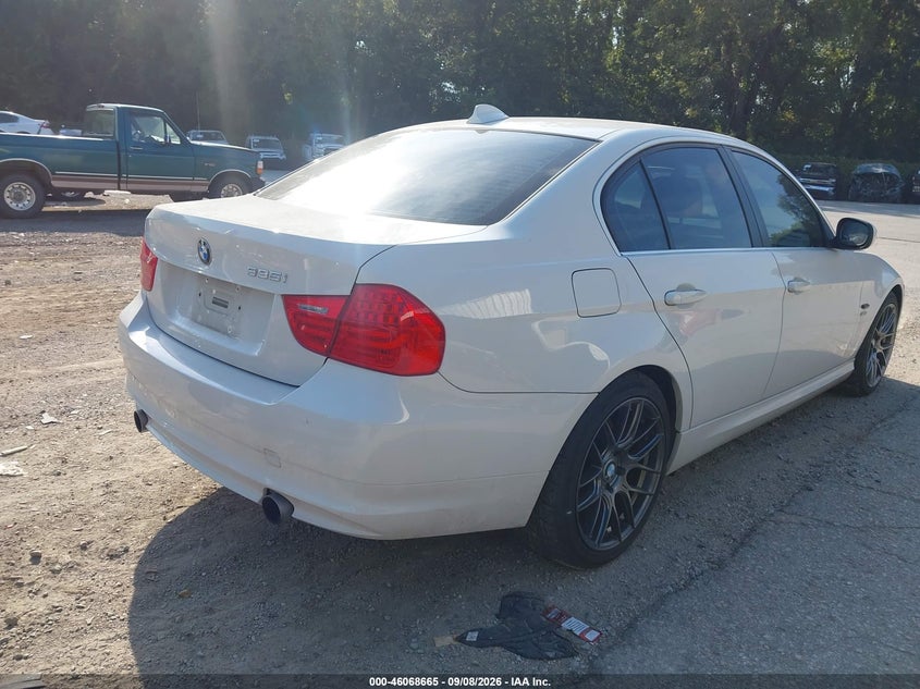 2010 BMW 335I auction photo 4