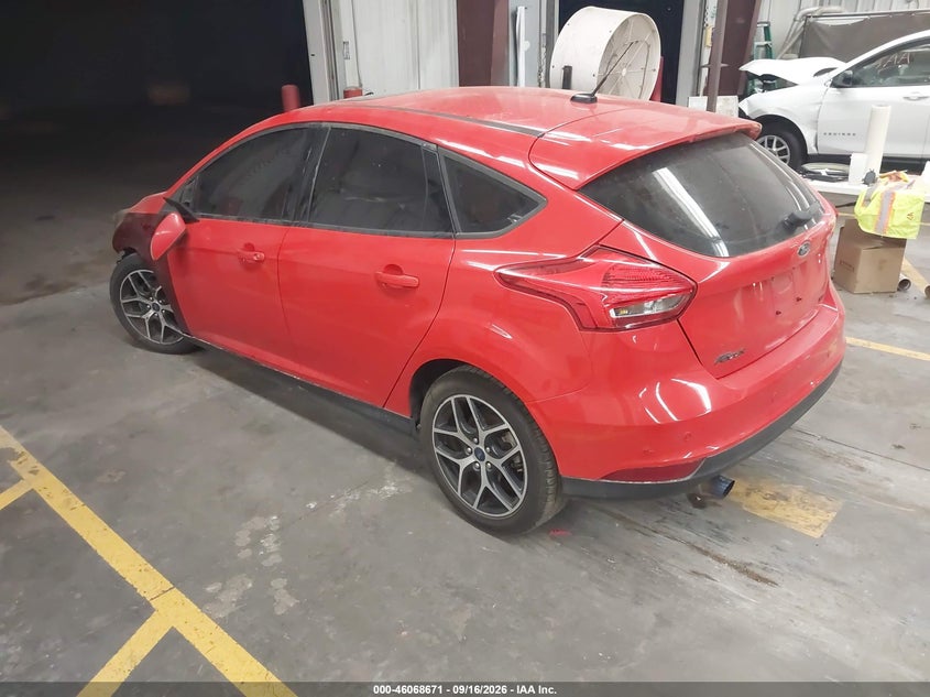 Vin: 1fadp3m21hl295295, lot: 46568198, ford focus sel 20173