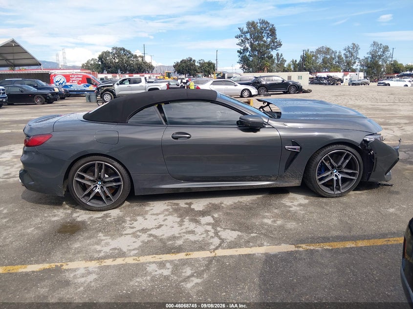 BMW M8 - zdjęcie 13
