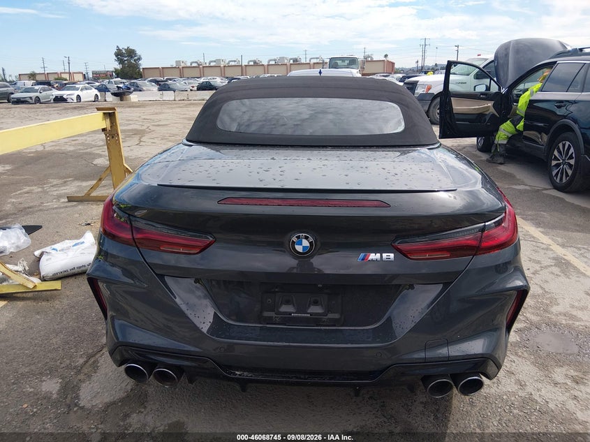 BMW M8 - zdjęcie 16