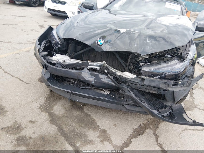 BMW M8 - zdjęcie 6
