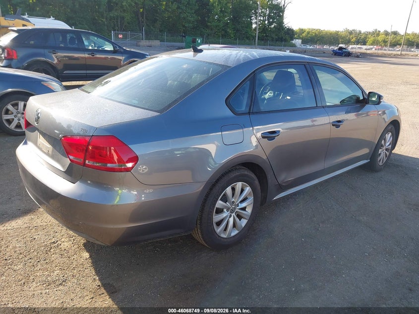 2014 VOLKSWAGEN PASSAT auction photo 4