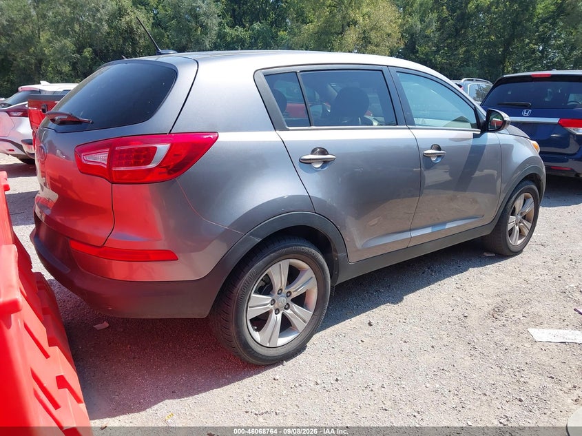 2012 KIA SPORTAGE auction photo 4