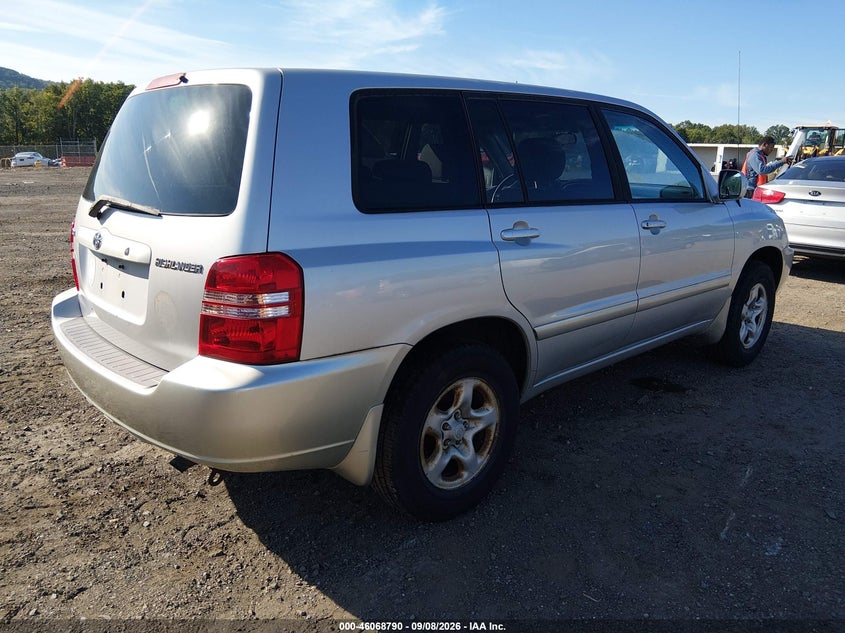 2003 TOYOTA HIGHLANDER auction photo 4