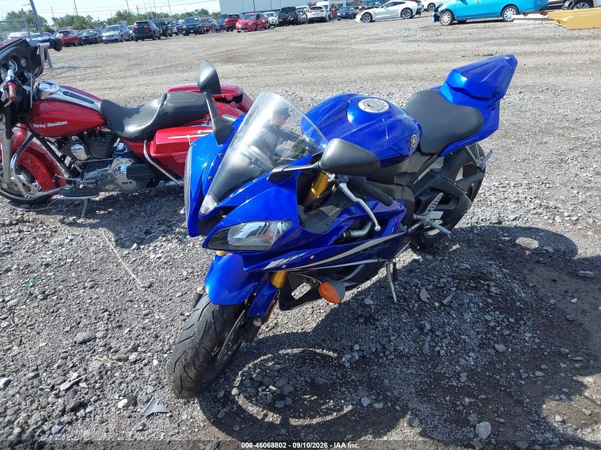 2007 YAMAHA YZFR6 auction photo 2