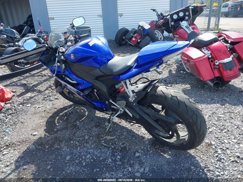 2007 YAMAHA YZFR6 auction photo 3