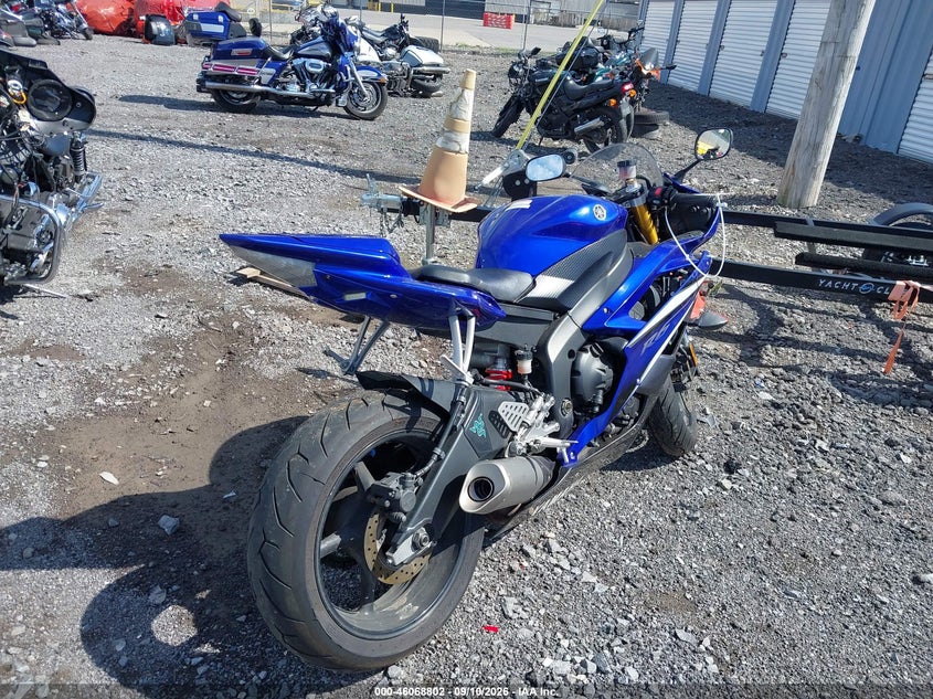 2007 YAMAHA YZFR6 auction photo 4