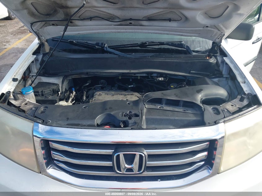 HONDA PILOT 2015 VIN 5FNYF4H21FB062385