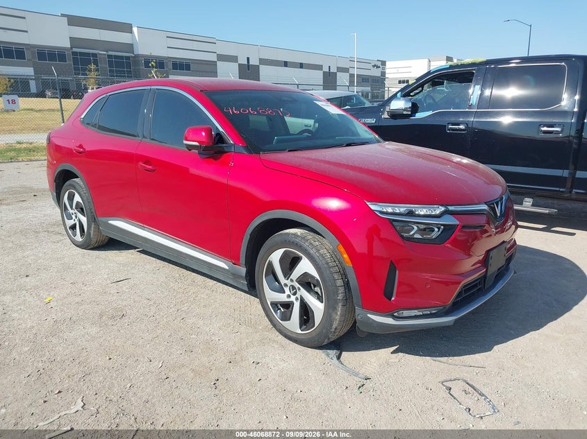Vin: rllv1aeb0rh007960, lot: 46568399, vinfast vf 8 eco 2024 img_1