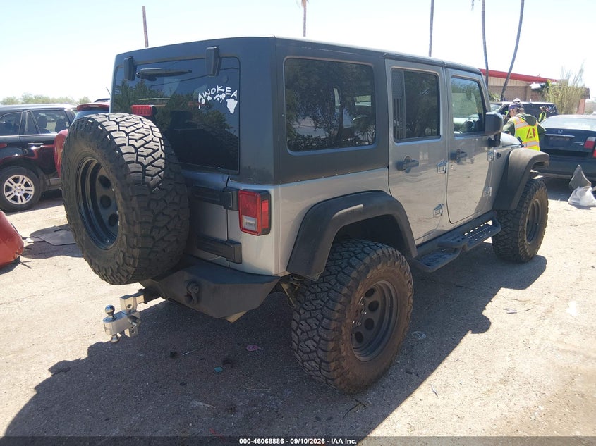 2015 JEEP WRANGLER UNLIMITED auction photo 4