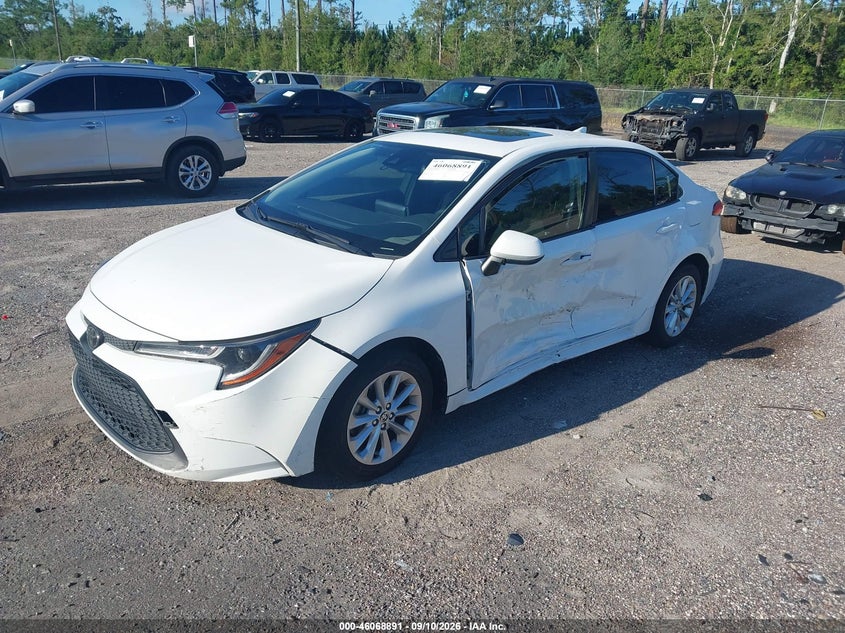 2021 TOYOTA COROLLA auction photo 2