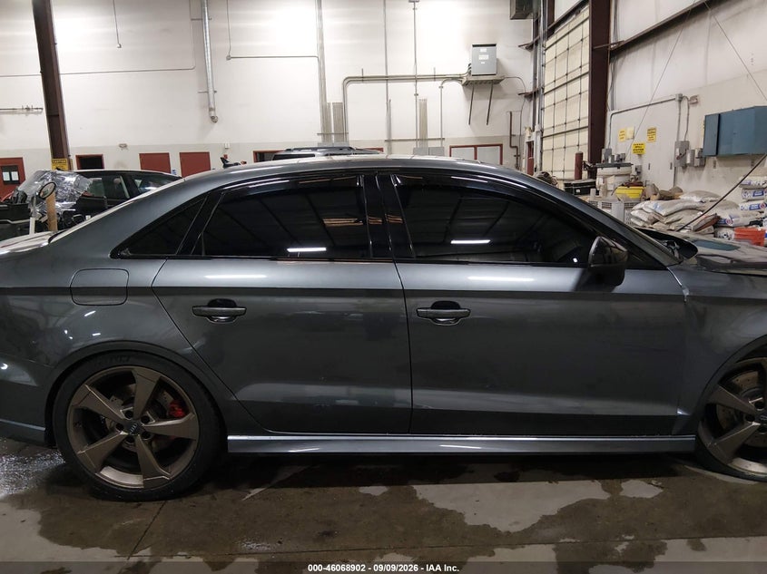 AUDI S3 - zdjęcie 14