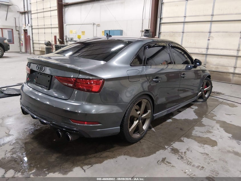 AUDI S3 - zdjęcie 4