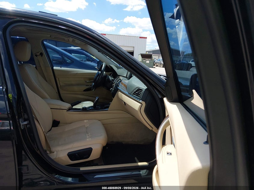 2015 BMW 3 SERIES auction photo 5