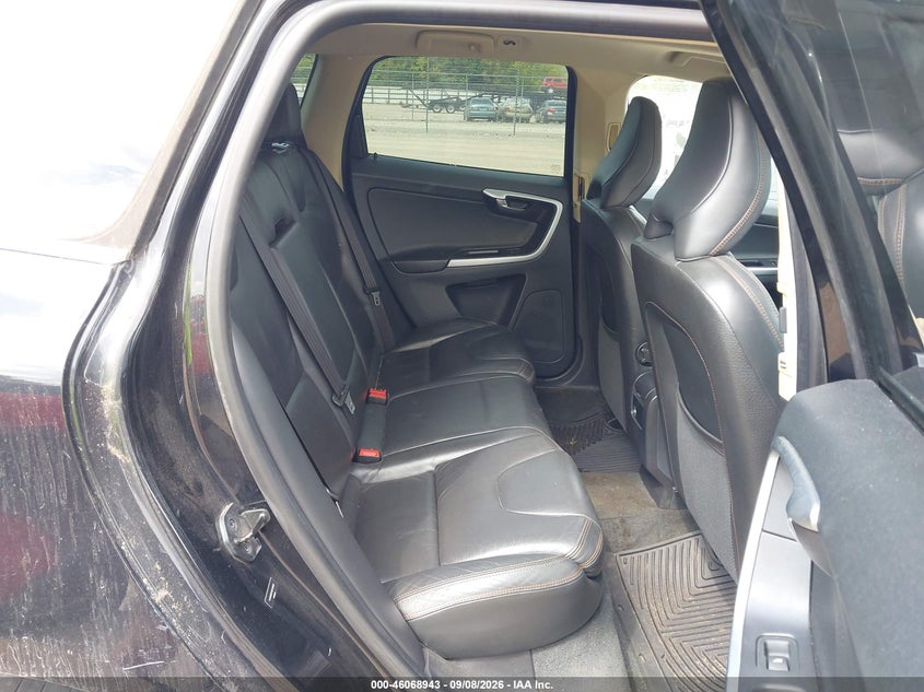 2012 VOLVO XC60 auction photo 8