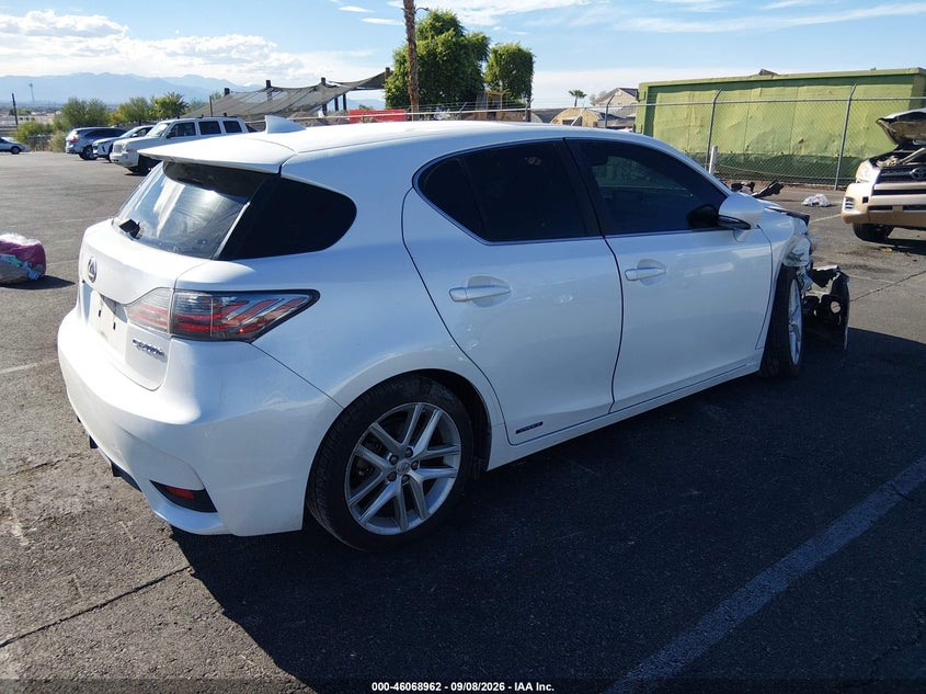 Vin: jthkd5bh5e2199084, lot: 46568489, lexus ct 200h 20144