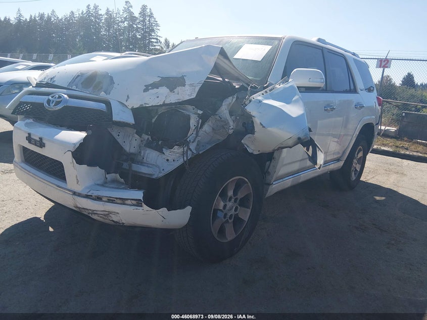 2011 TOYOTA 4RUNNER auction photo 2