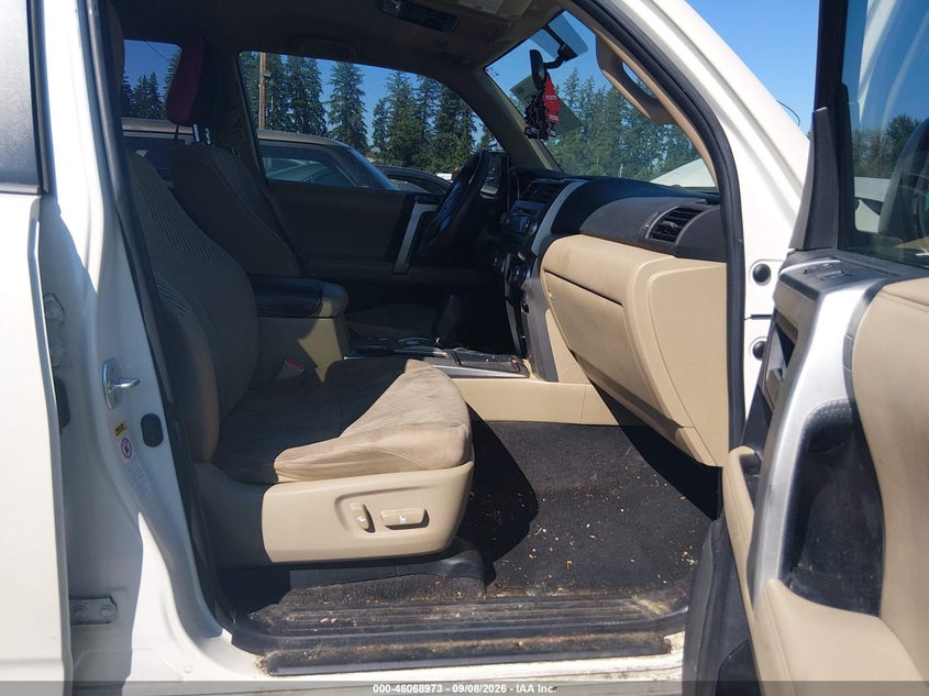 2011 TOYOTA 4RUNNER auction photo 5