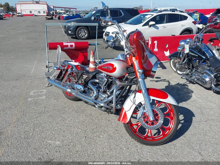 HARLEY-DAVIDSON FLHTCI 2005