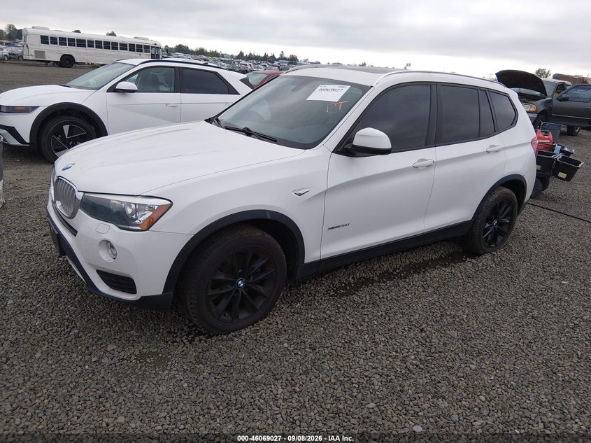 2015 BMW X3 auction photo 2