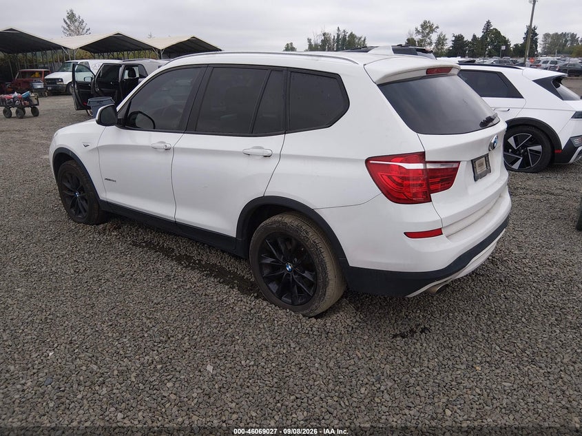 2015 BMW X3 auction photo 3