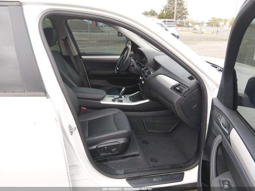 2015 BMW X3 auction photo 5