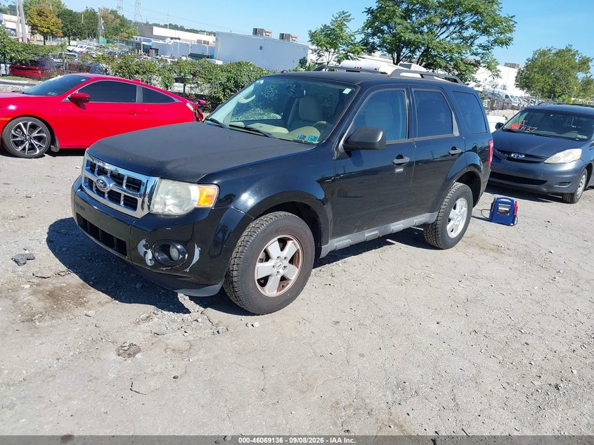 Vin: 1fmcu0dg3ckb13003, lot: 46568671, ford escape xlt 20122