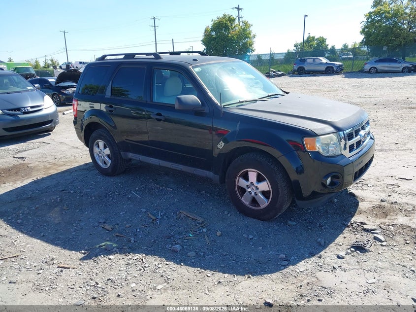 2012 FORD ESCAPE auction photo 1