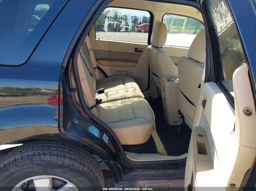 2012 FORD ESCAPE auction photo 8