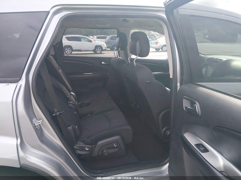 2015 DODGE JOURNEY auction photo 8