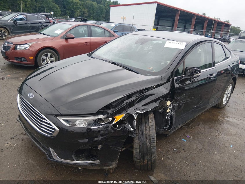 Vin: 3fa6p0mu9lr195609, lot: 46568680, ford fusion hybrid sel 20202