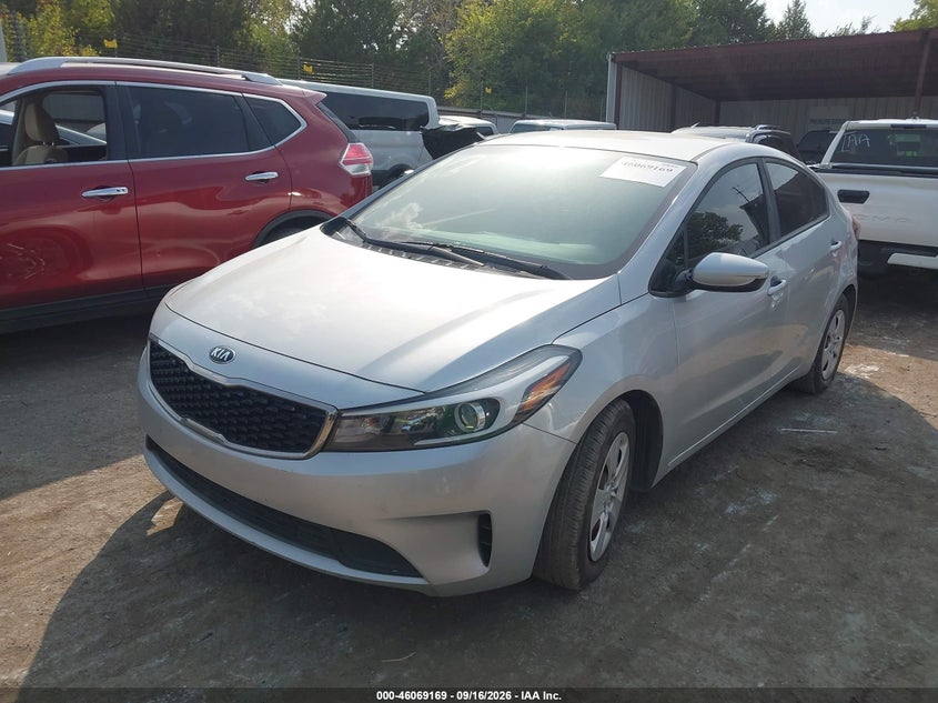 Vin: 3kpfl4a72he122477, lot: 46568704, kia forte lx 20172