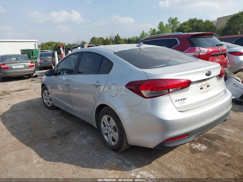 Vin: 3kpfl4a72he122477, lot: 46568704, kia forte lx 20173