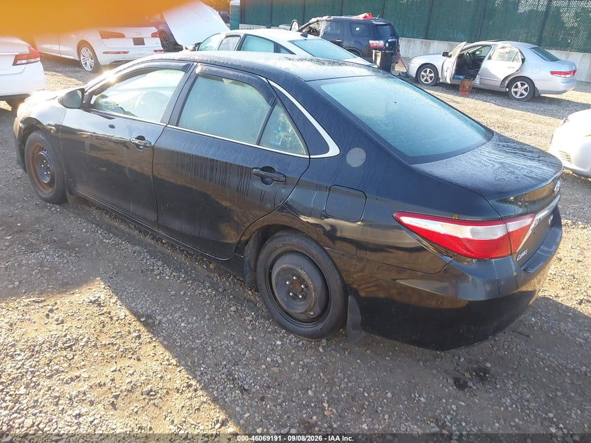2015 TOYOTA CAMRY HYBRID auction photo 3