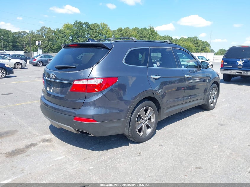 2013 HYUNDAI SANTA FE auction photo 4
