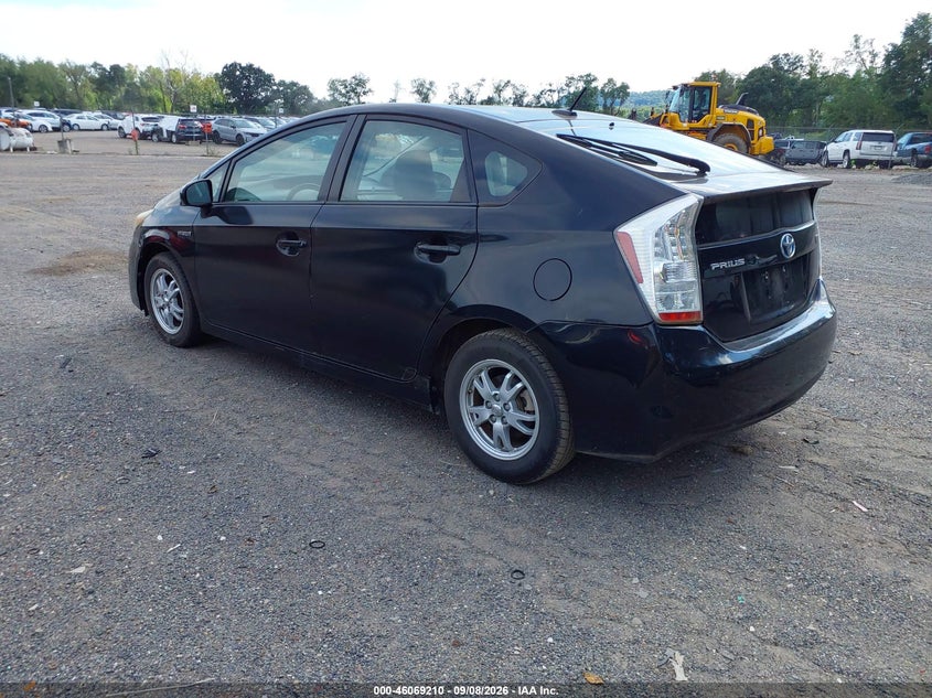 Vin: jtdkn3du0b1477890, lot: 46568745, toyota prius two 20113
