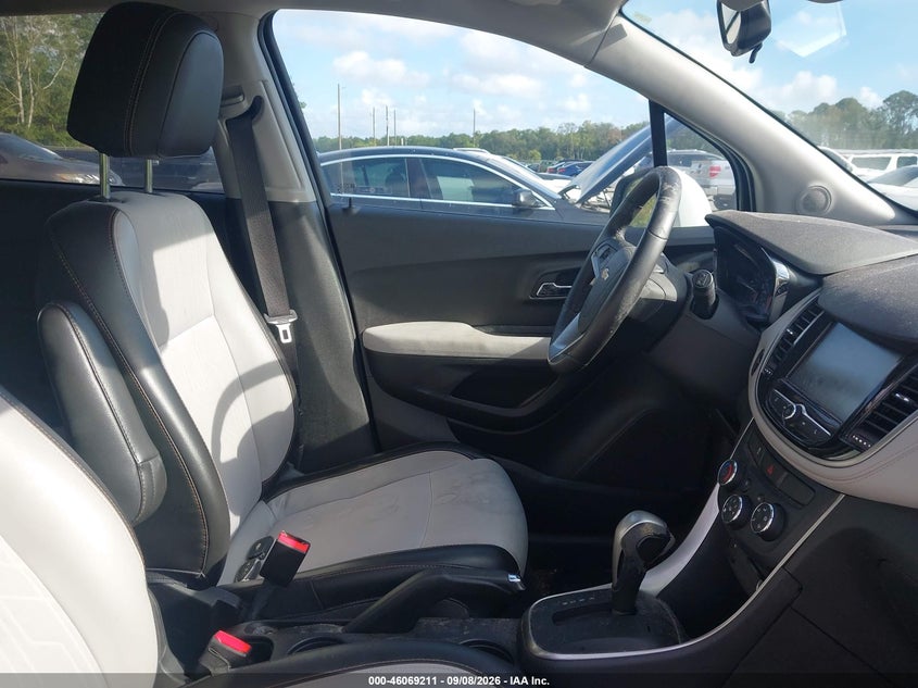 2017 CHEVROLET TRAX auction photo 5