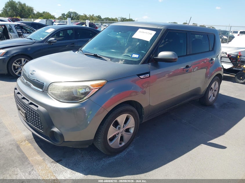 2016 KIA SOUL auction photo 2