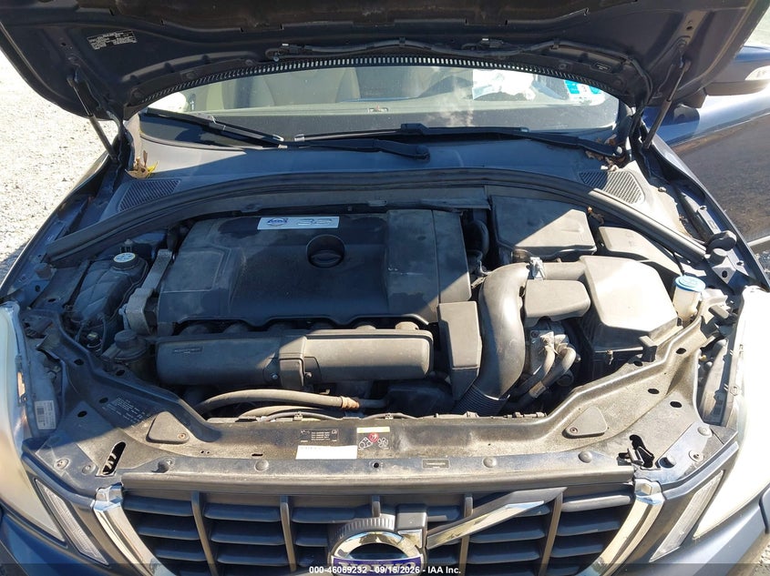 VOLVO XC60 2012 VIN YV4940DZ3C2292754