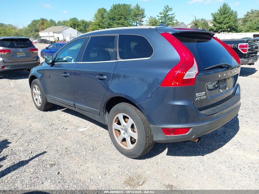 VOLVO XC60 2012 VIN YV4940DZ3C2292754
