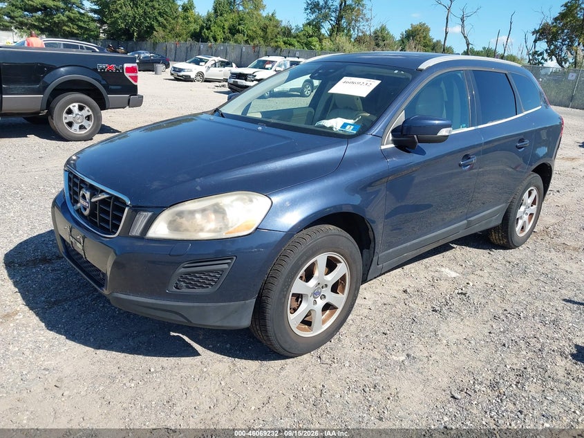 2012 VOLVO XC60 auction photo 2