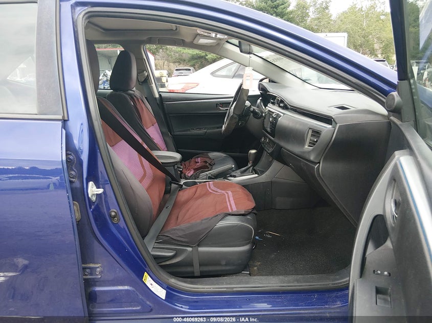 2016 TOYOTA COROLLA auction photo 5