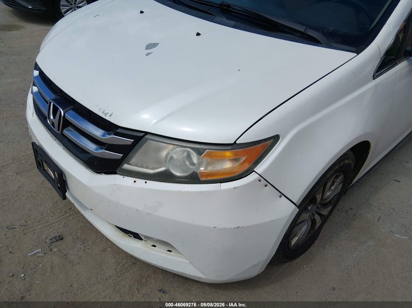 2014 HONDA ODYSSEY auction photo 6