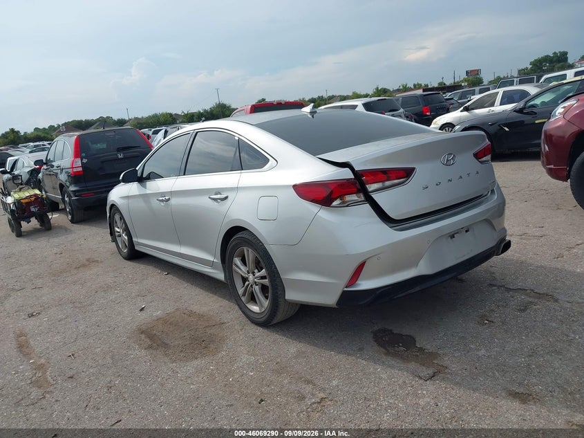 2018 HYUNDAI SONATA auction photo 3