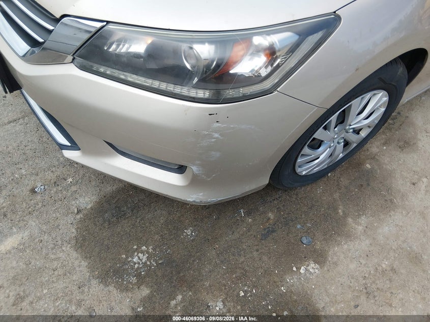 2014 HONDA ACCORD auction photo 6