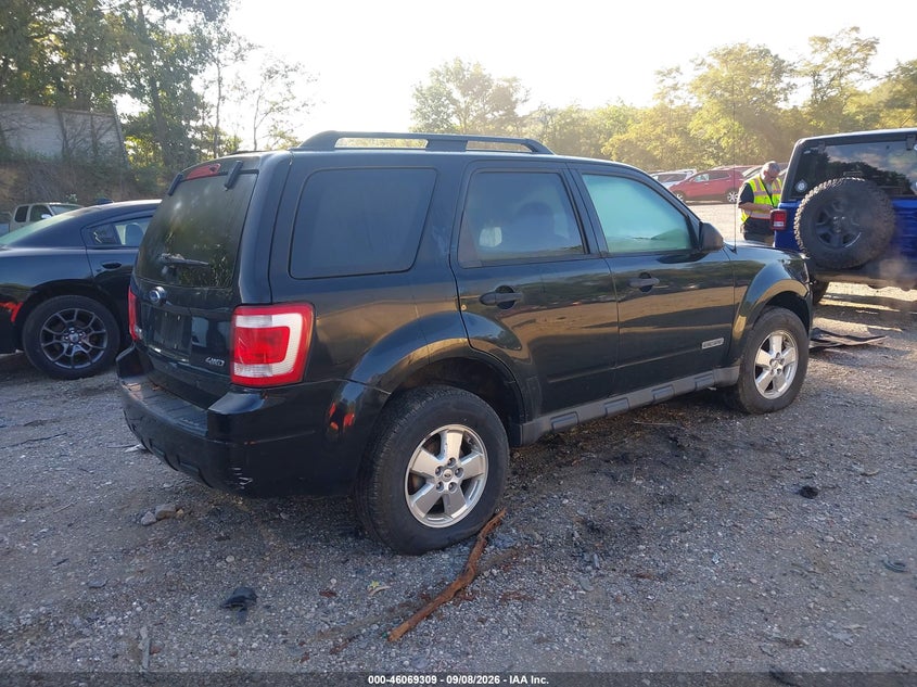 2008 FORD ESCAPE auction photo 4