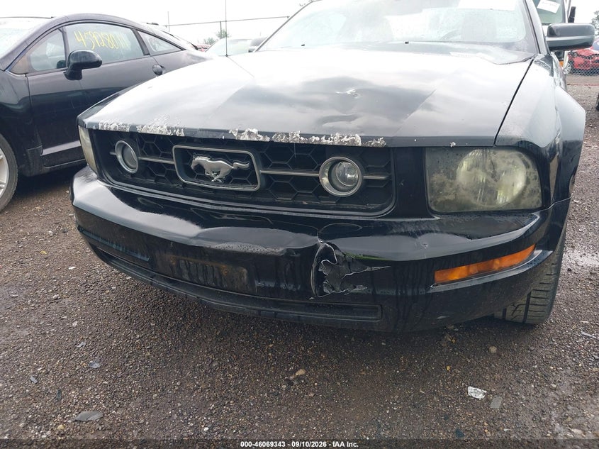 2006 FORD MUSTANG auction photo 6