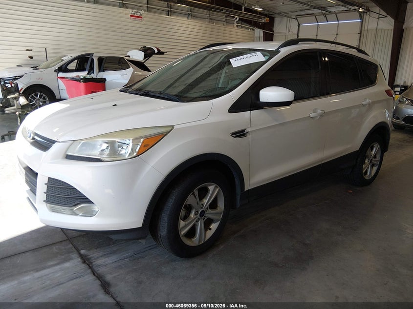 2016 FORD ESCAPE auction photo 2