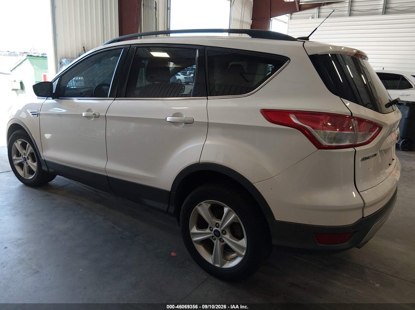 2016 FORD ESCAPE auction photo 3
